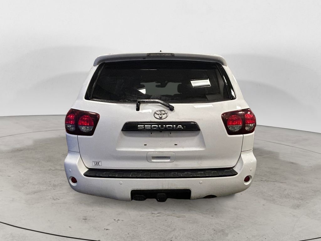Used 2018 Toyota Sequoia TRD Sport image 4