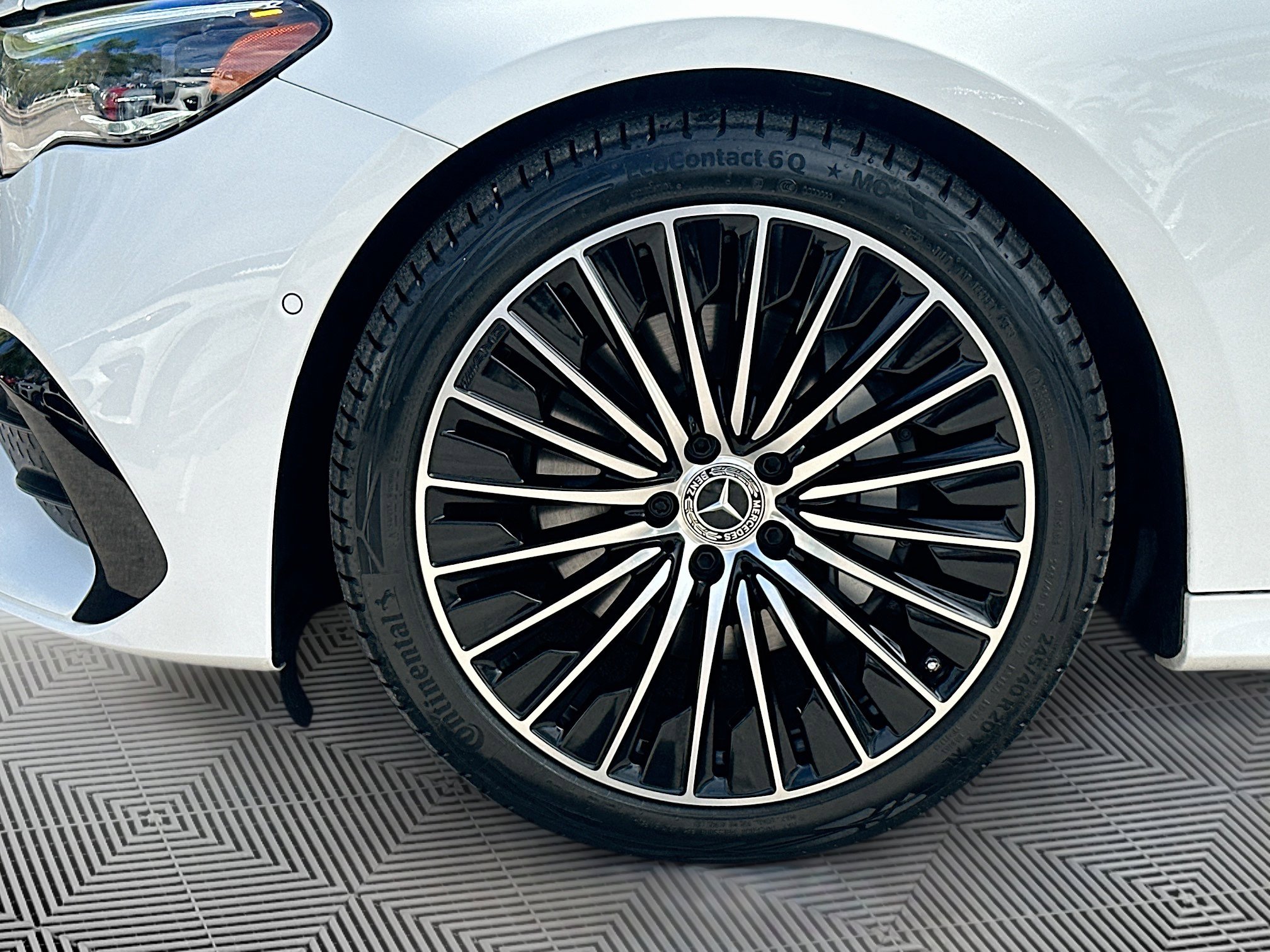 Used 2024 Mercedes-Benz E 350 E 350 image 39