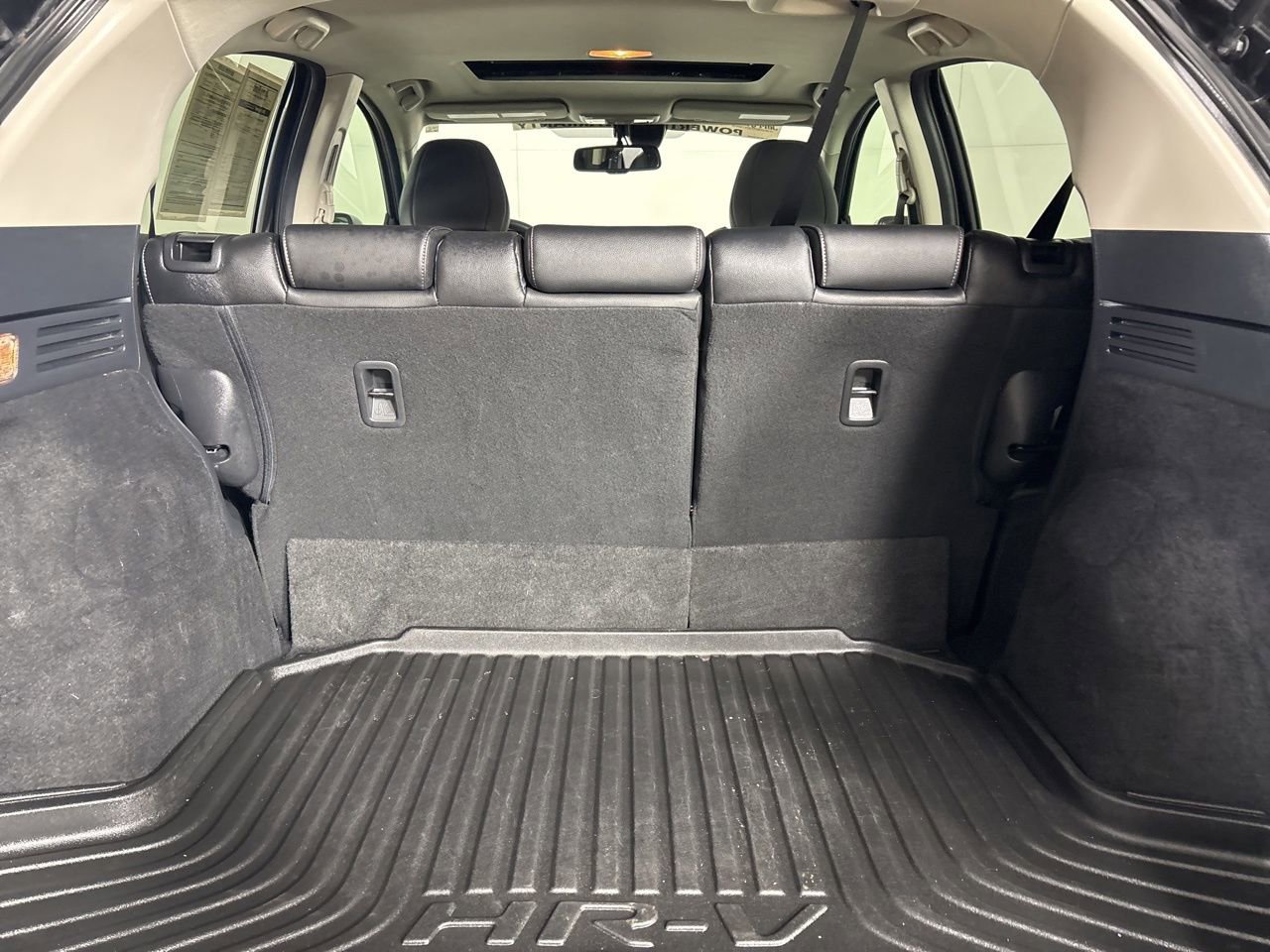 Used 2022 Honda HR-V EX-L image 23