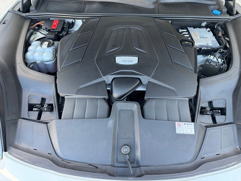 Used 2019 Porsche Cayenne AWD/4WD image 38