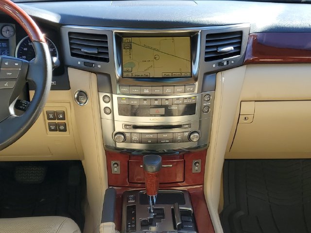 Used 2011 Lexus LX 570 4WD image 35