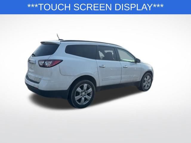 Used 2017 Chevrolet Traverse LT w/ Style and Technology Package image 6