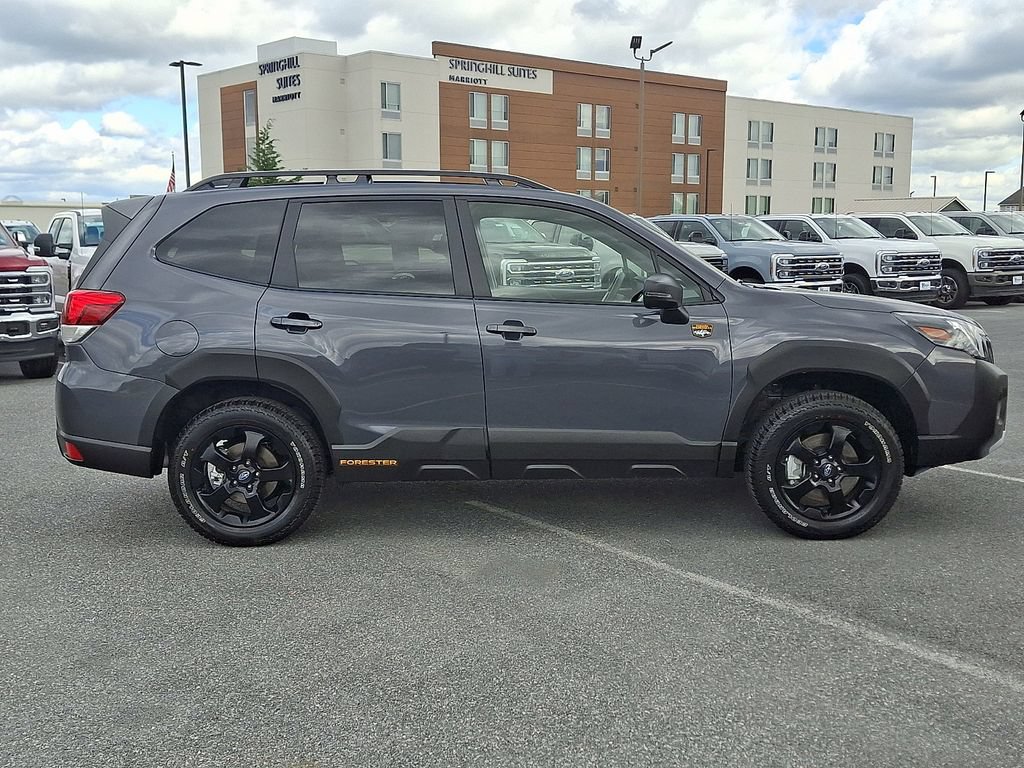 Used 2025 Subaru Forester Wilderness AWD/4WD image 7