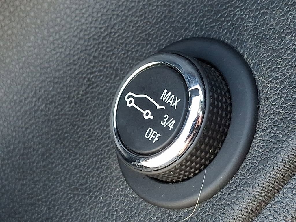 Used 2021 Chevrolet Blazer LT AWD/4WD image 25