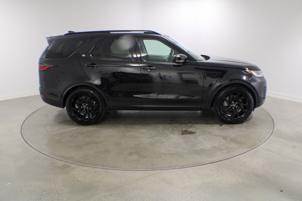 Certified 2025 Land Rover Discovery S AWD/4WD image 7