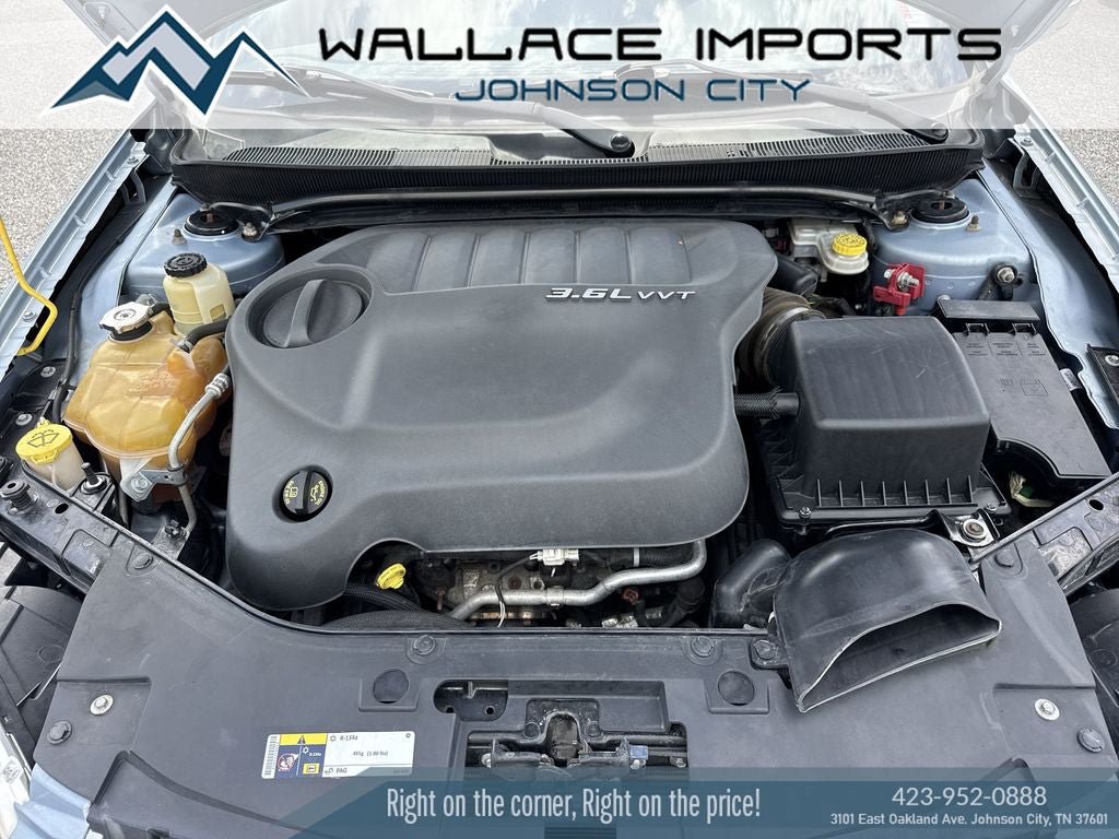 Used 2014 Chrysler 200 Limited FWD image 40