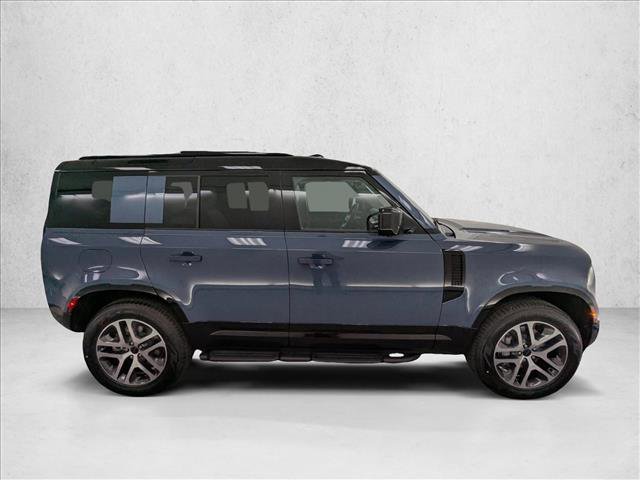 New 2026 Land Rover Defender 110 X-Dynamic SE image 5