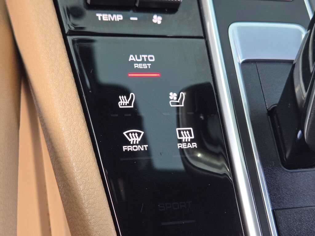 Used 2021 Porsche Cayenne S AWD/4WD image 35