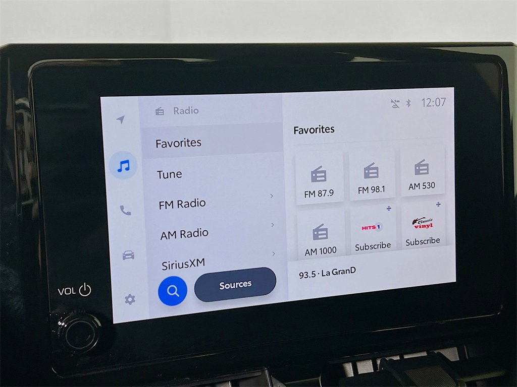 Used 2025 Toyota Corolla LE image 14