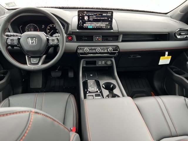New 2025 Honda Pilot TrailSport image 12