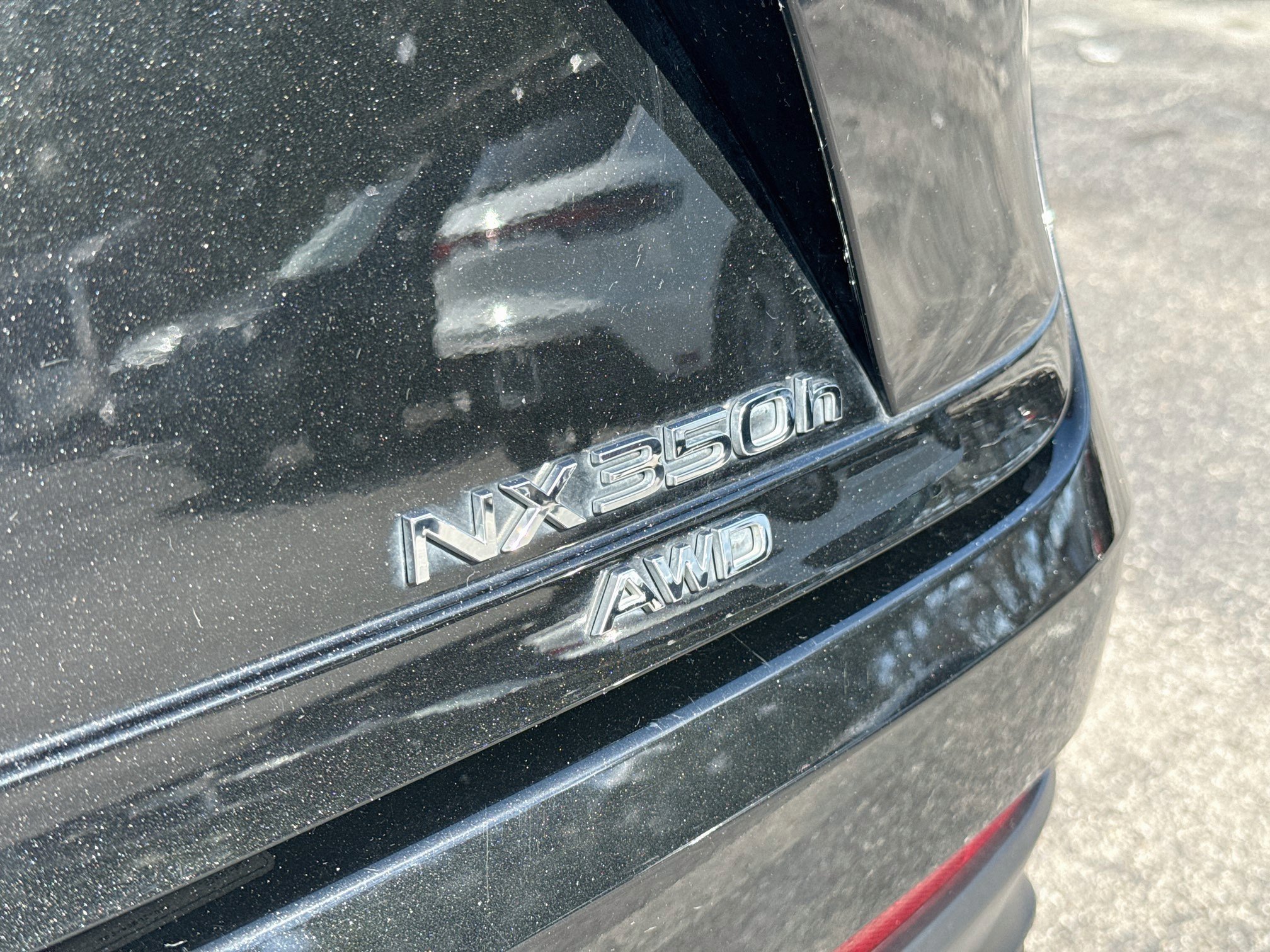 Used 2023 Lexus NX 350h AWD image 11