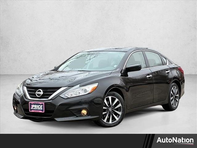 Used 2017 Nissan Altima 2.5 SV image 1