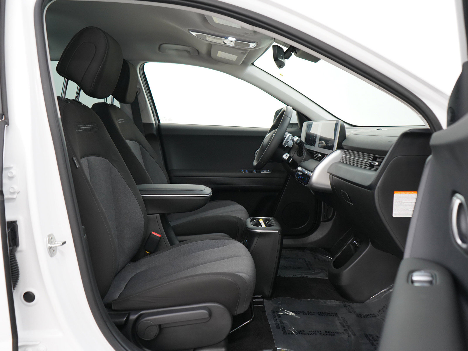 Certified 2024 Hyundai Ioniq 5 SEL AWD/4WD image 11