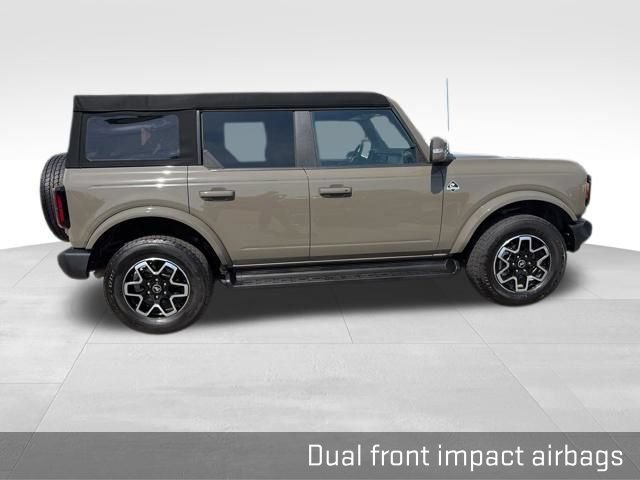 Used 2025 Ford Bronco Outer Banks AWD/4WD image 17