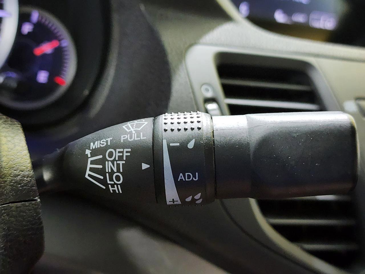 Used 2013 Acura TSX Sedan FWD image 18