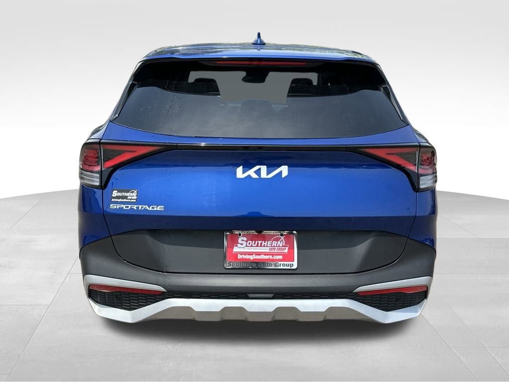 Used 2024 Kia Sportage EX image 7