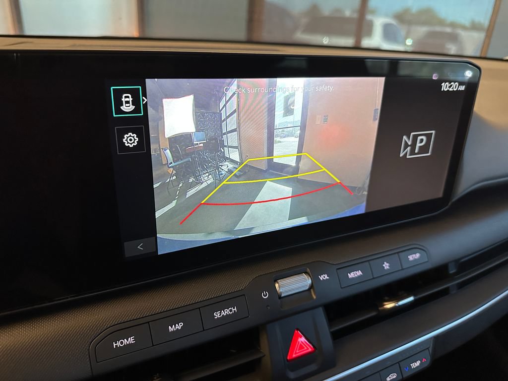 Used 2025 Kia K4 FWD image 14