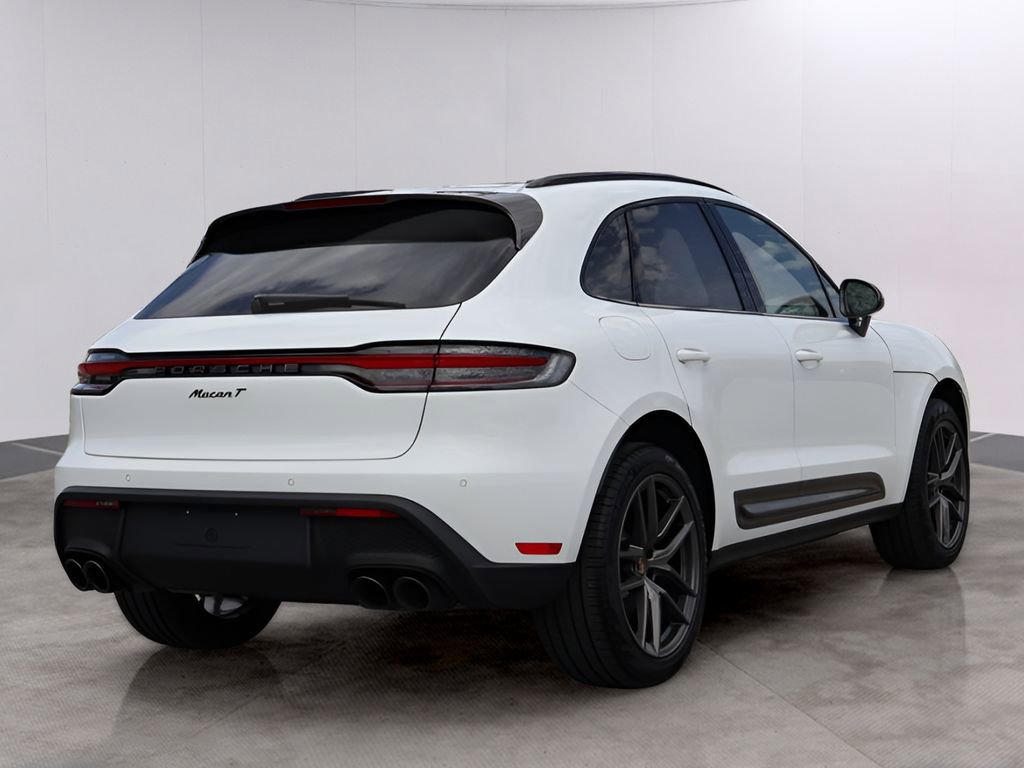 Certified 2025 Porsche Macan Turbo image 8
