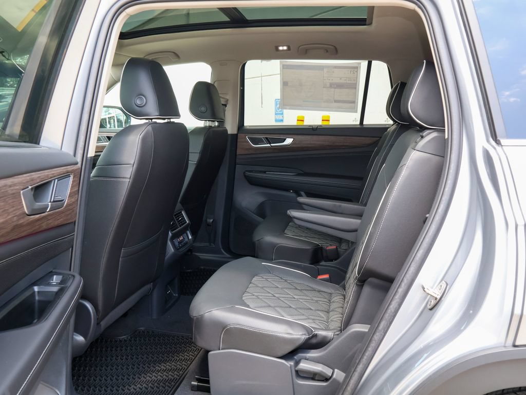 New 2026 Volkswagen Atlas SEL Premium R-Line AWD/4WD image 16