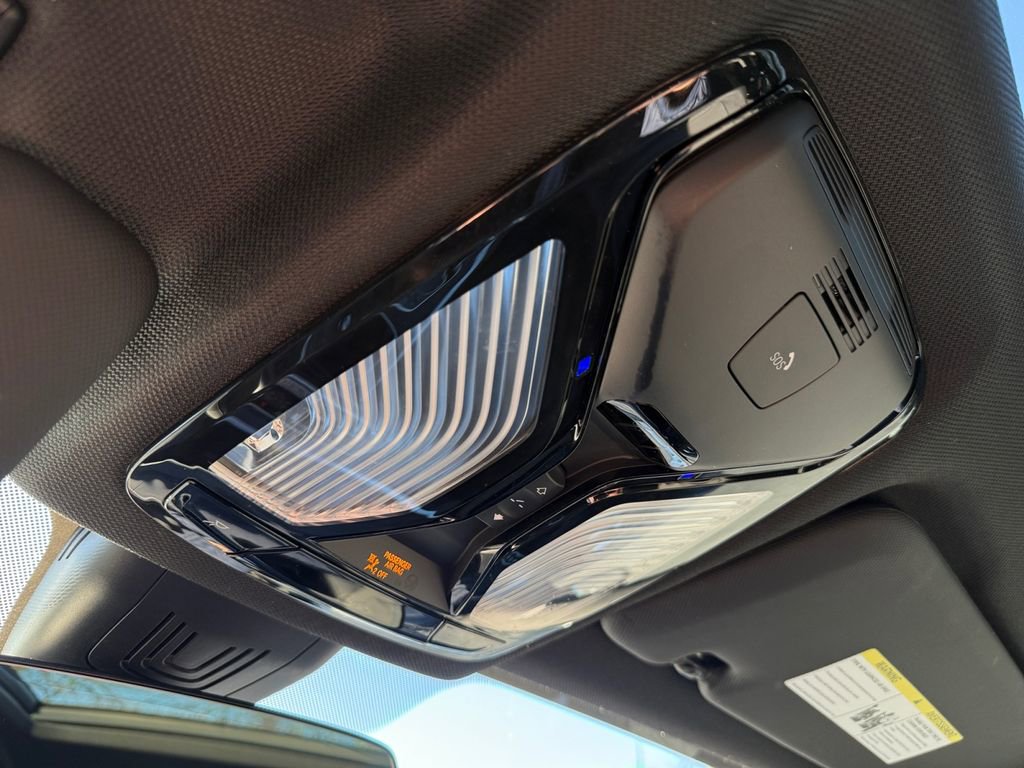 Certified 2022 BMW X5 xDrive40i w/ M Sport Package image 31