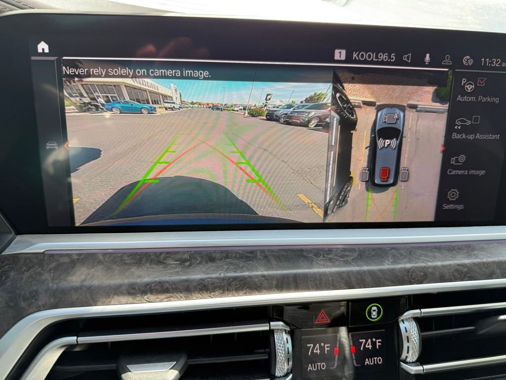 Used 2020 BMW X7 M50i w/ Dynamic Handling Package AWD/4WD image 21
