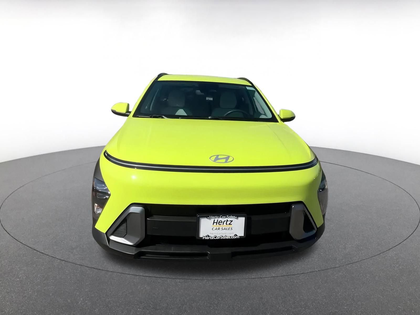 Used 2025 Hyundai Kona SEL image 4