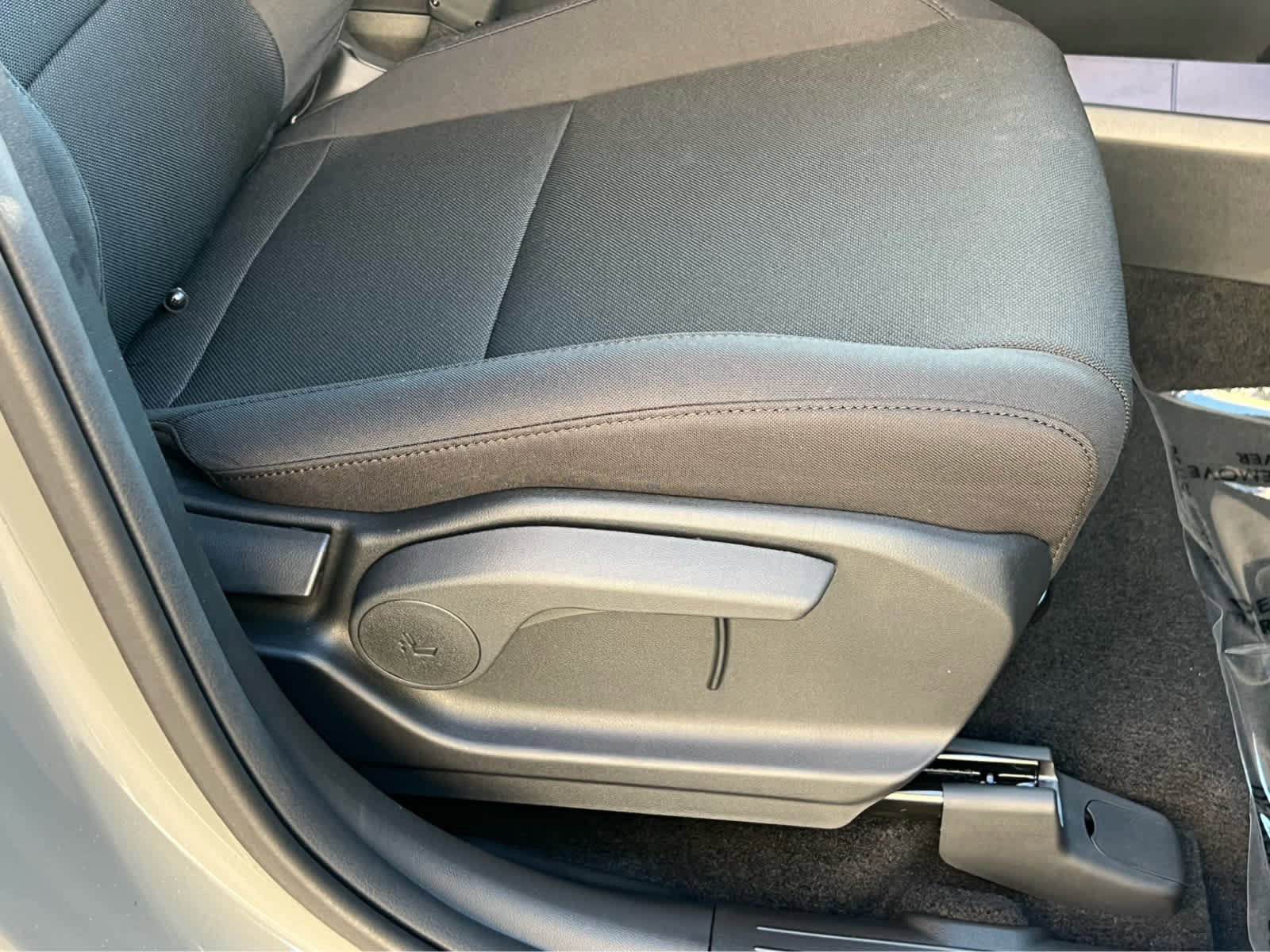 New 2026 Hyundai Santa Fe SE image 17