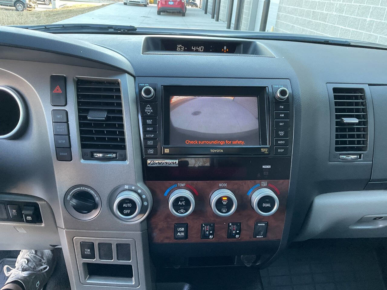 Used 2013 Toyota Tundra Platinum image 24