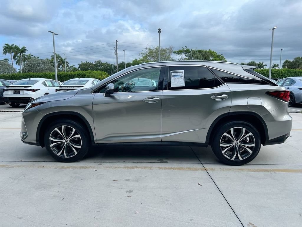 Certified 2022 Lexus RX 350 FWD w/ Premium Package image 4