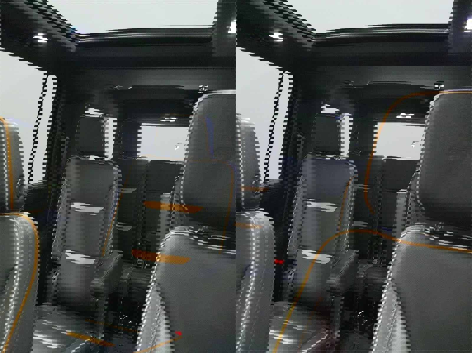 Used 2024 GMC Yukon XL AT4 w/ AT4 Premium Package image 19