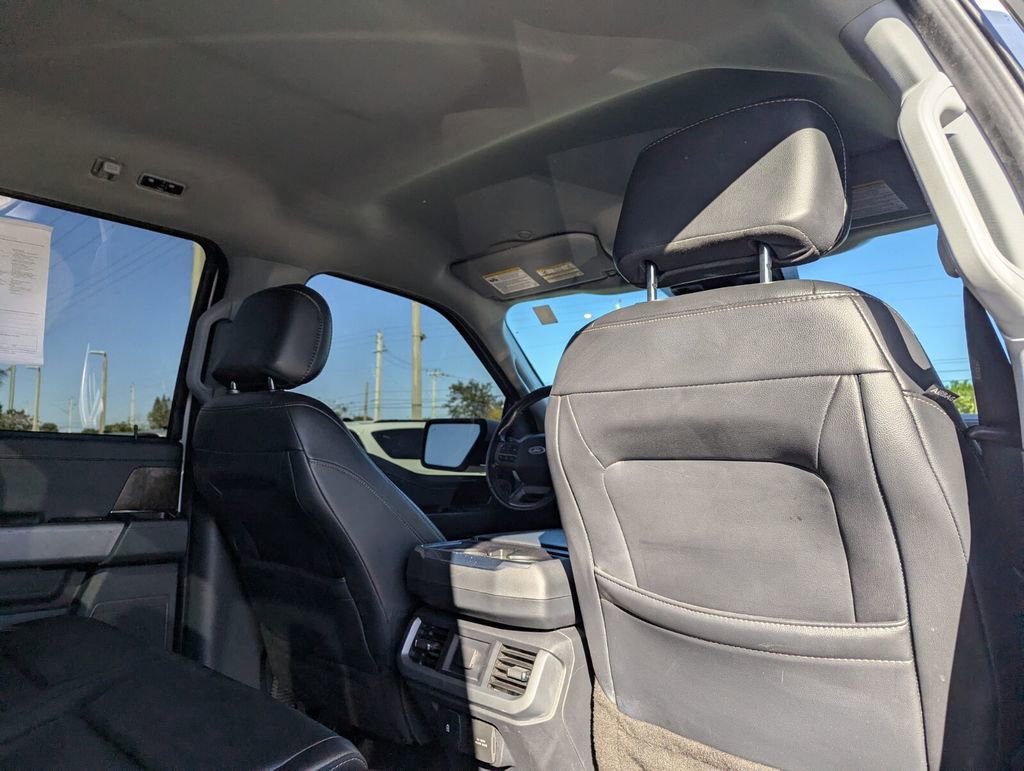 Used 2021 Ford F150 Lariat image 12