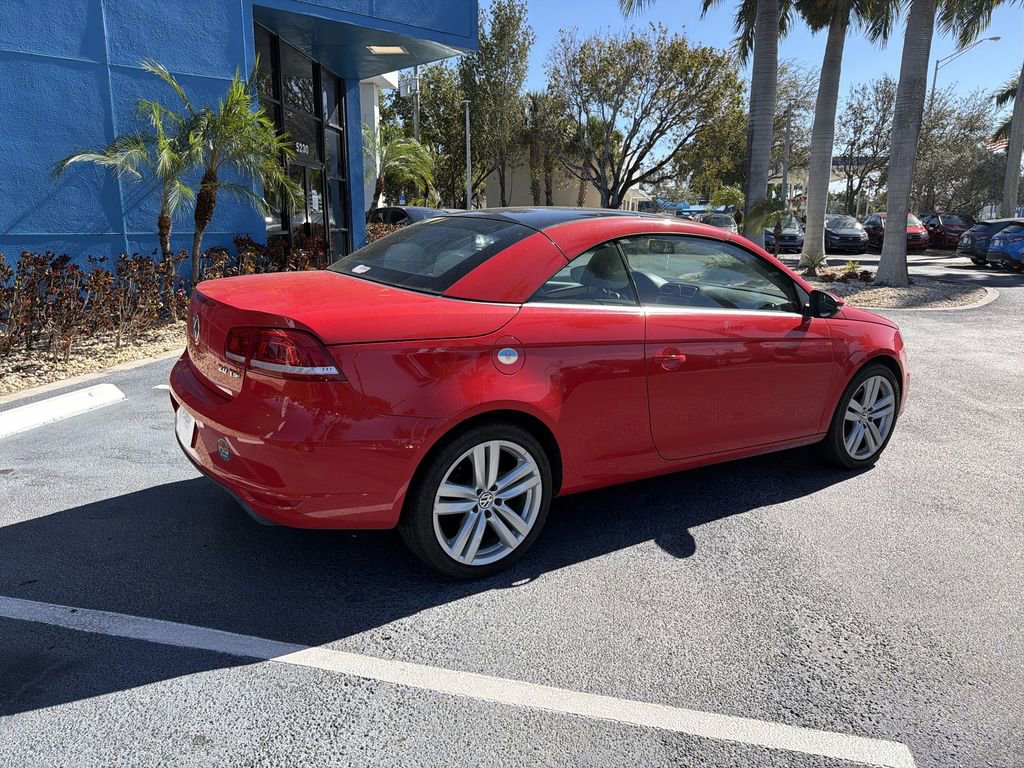 Used 2015 Volkswagen Eos Final Edition image 8