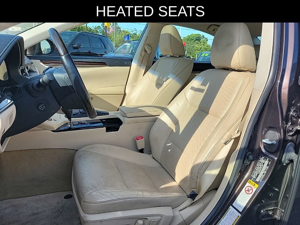 Used 2015 Lexus ES 350 w/ Luxury Package FWD image 15