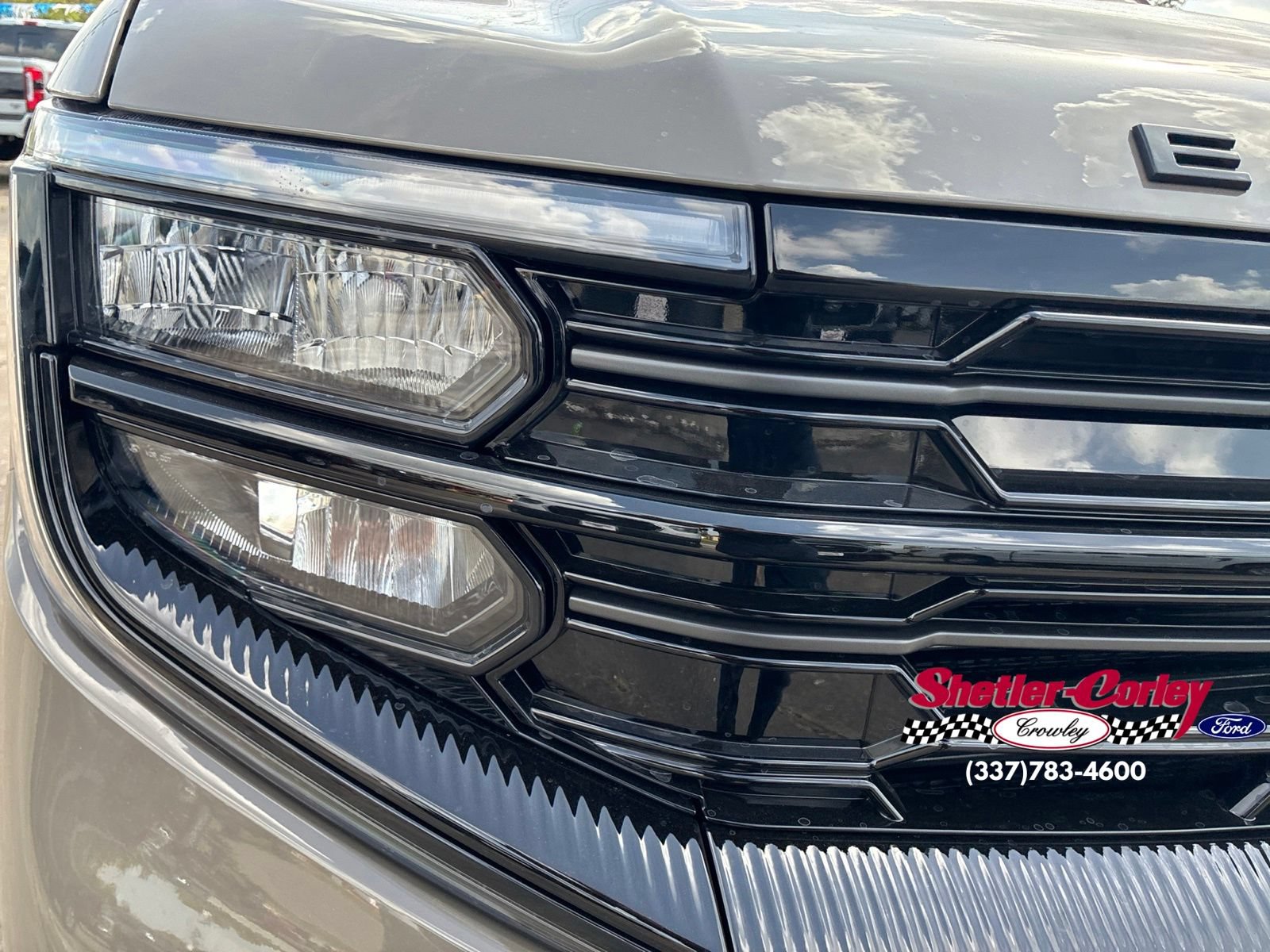 New 2027 Ford Expedition Max Platinum w/ Stealth Appearance Package RWD image 4