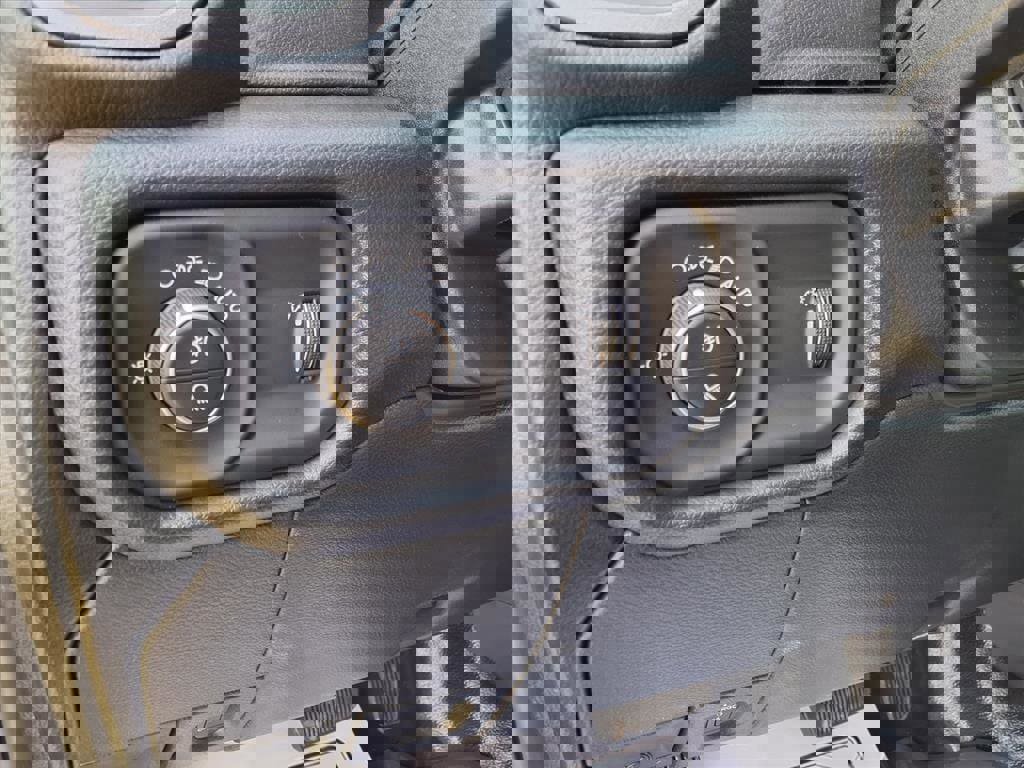 New 2026 RAM 2500 Tradesman w/ Chrome Appearance Group image 16