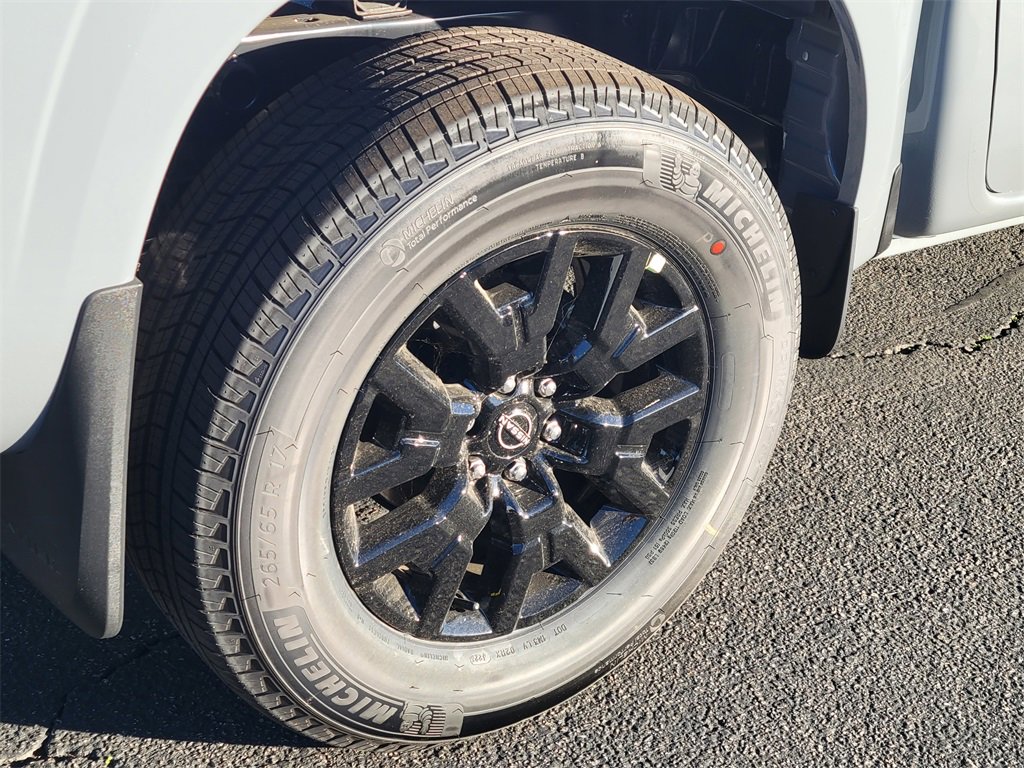 New 2026 Nissan Frontier SV w/ SV Convenience Package image 3