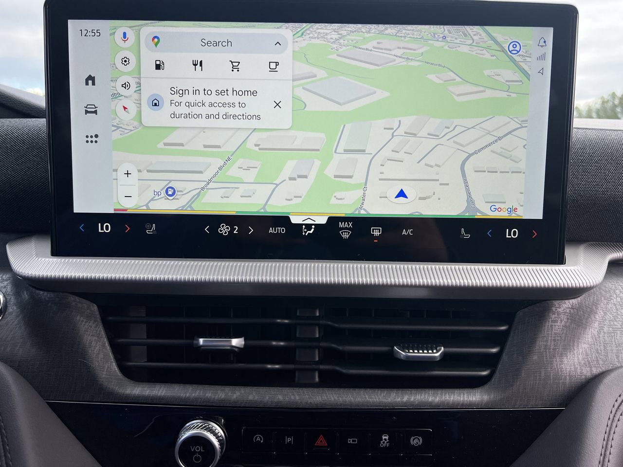 New 2026 Ford Explorer Platinum image 3