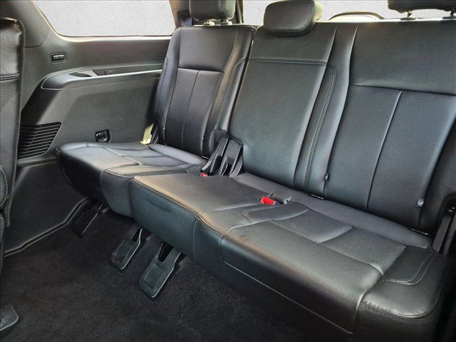 Used 2020 Ford Expedition XLT w/ Equipment Group 202A AWD/4WD image 20
