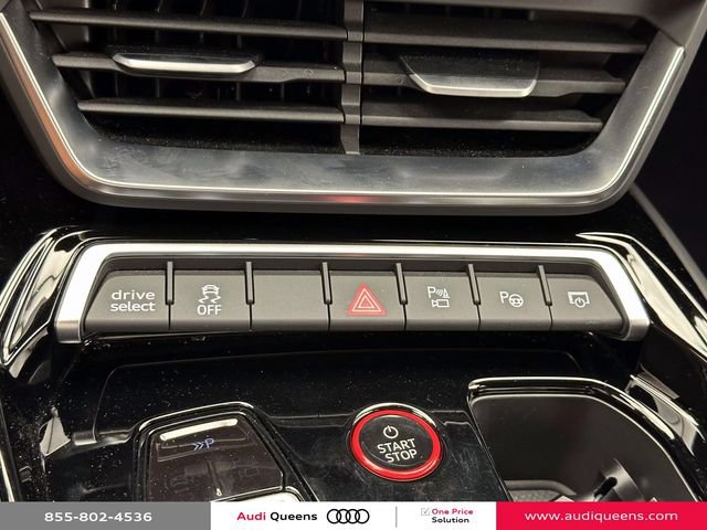 Used 2023 Audi RS e-tron GT w/ Carbon Performance Package AWD/4WD image 26