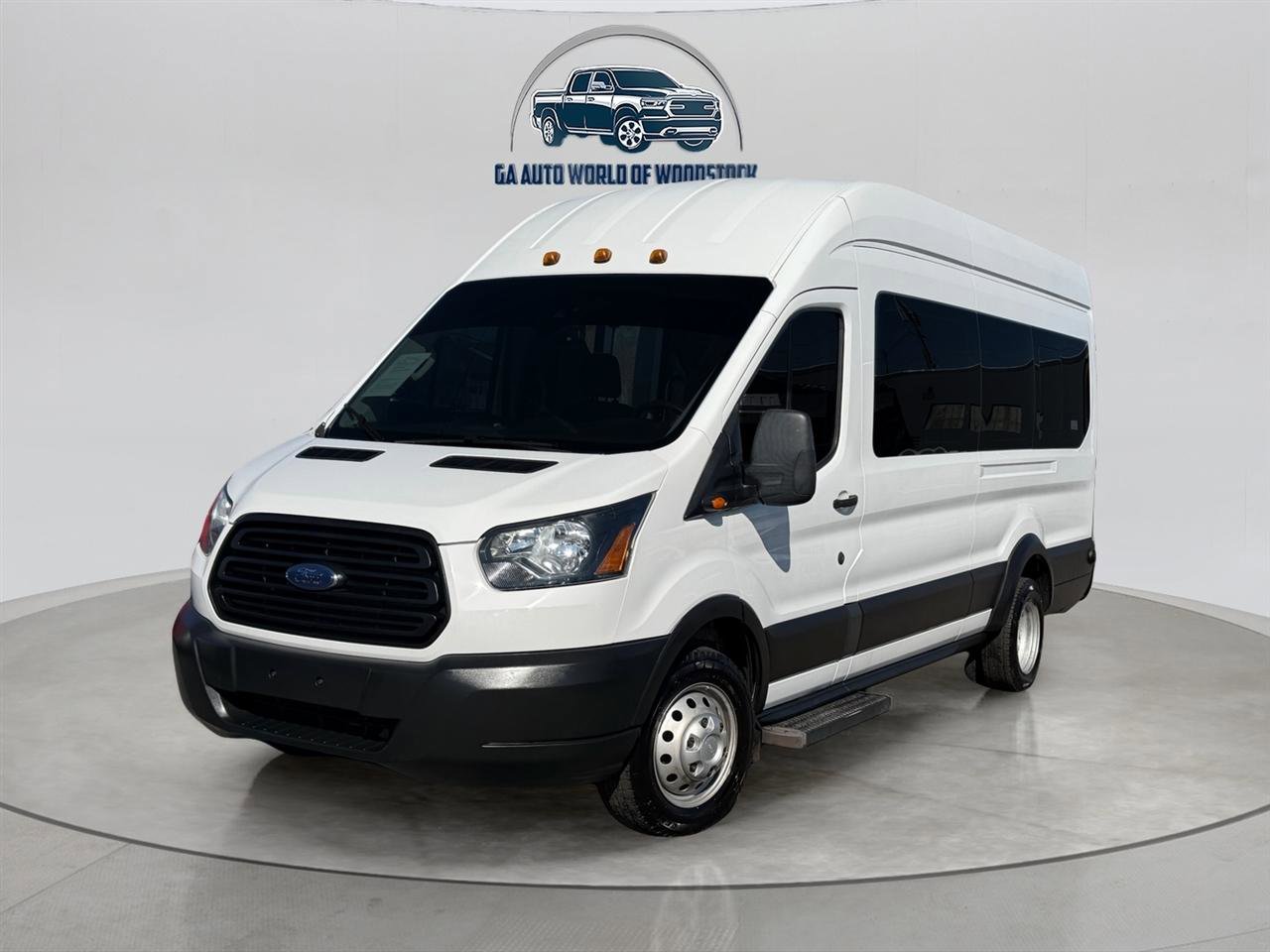 Used 2019 Ford Transit 350 XL image 6