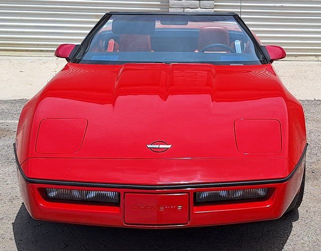 Used 1987 Chevrolet Corvette Convertible image 4