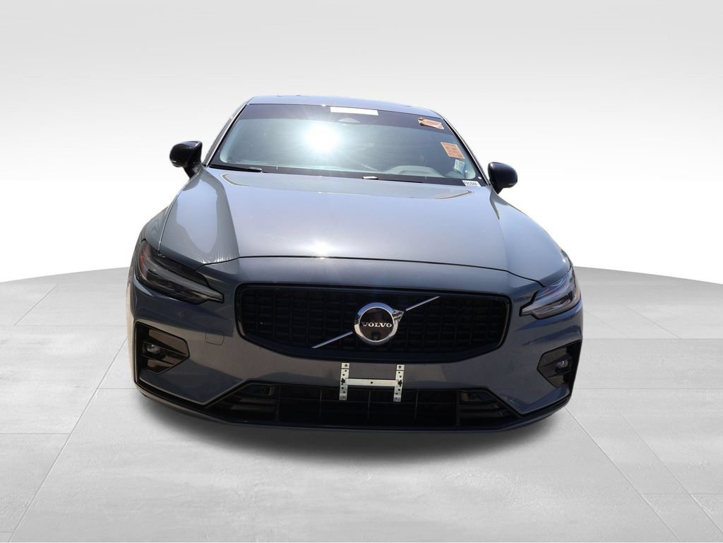 Used 2024 Volvo S60 B5 Plus AWD/4WD image 6