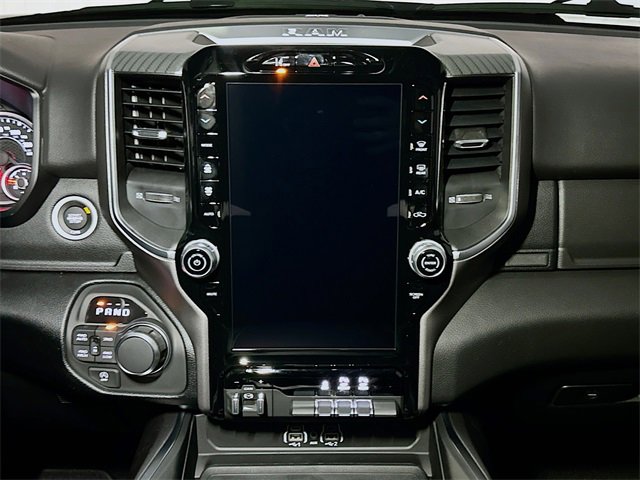 New 2026 RAM 1500 4x4 Crew Cab image 8