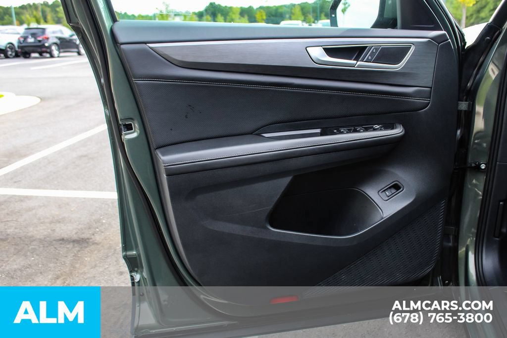 Used 2026 Volkswagen Atlas Cross Sport SE FWD image 36