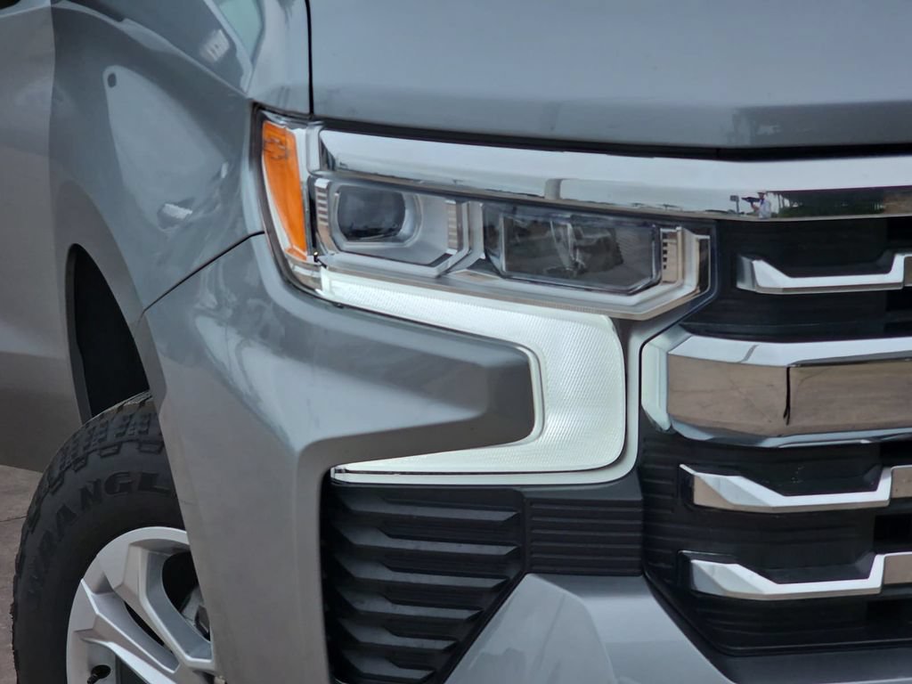 New 2026 Chevrolet Silverado 1500 LTZ w/ Technology Package AWD/4WD image 34