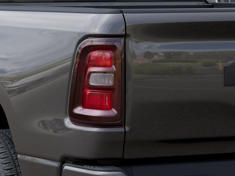 New 2026 RAM 1500 Express AWD/4WD image 9
