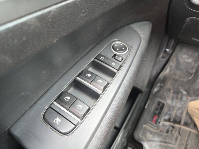 Used 2020 Kia Forte LXS image 18