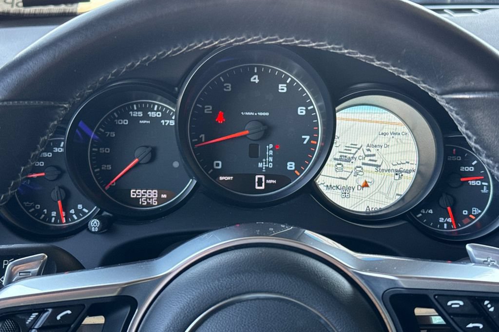 Used 2018 Porsche Cayenne Platinum Edition AWD/4WD image 24