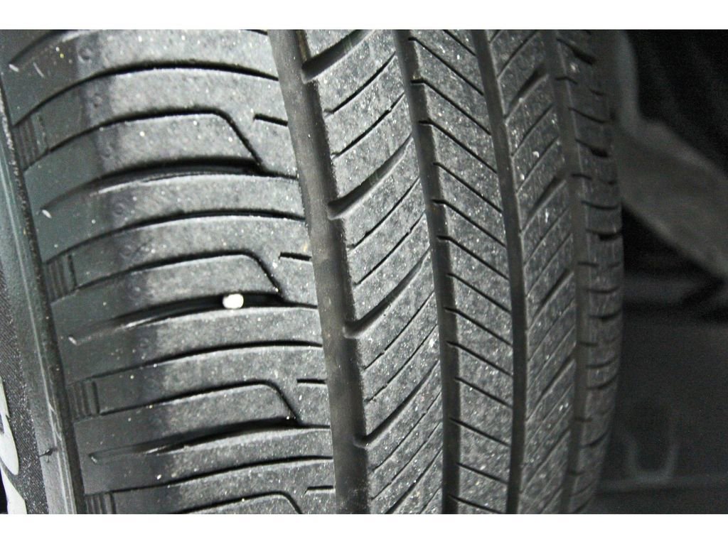 Certified 2025 Nissan Sentra SV w/ All-Weather Package image 26