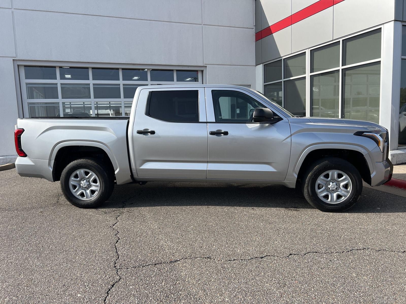 Used 2023 Toyota Tundra SR AWD/4WD image 22